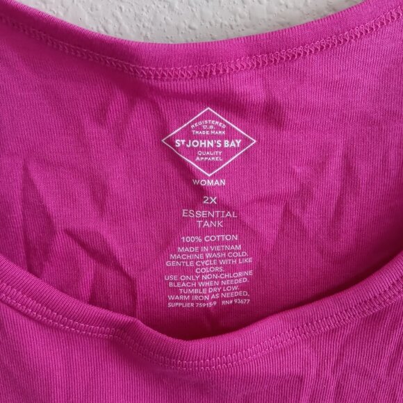 St. John's Bay Womens Plus Scoop Neck Sleeveless Tank Top, Magenta Sz 2X 925445 - Picture 5 of 5